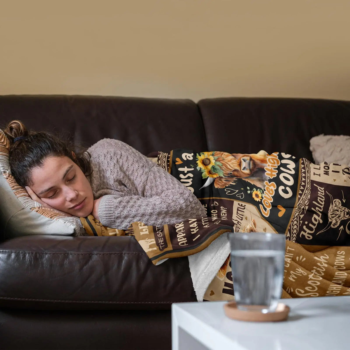 Highland Cow & Brown Floral Cozy Flannel Blanket | Farmhouse Throw