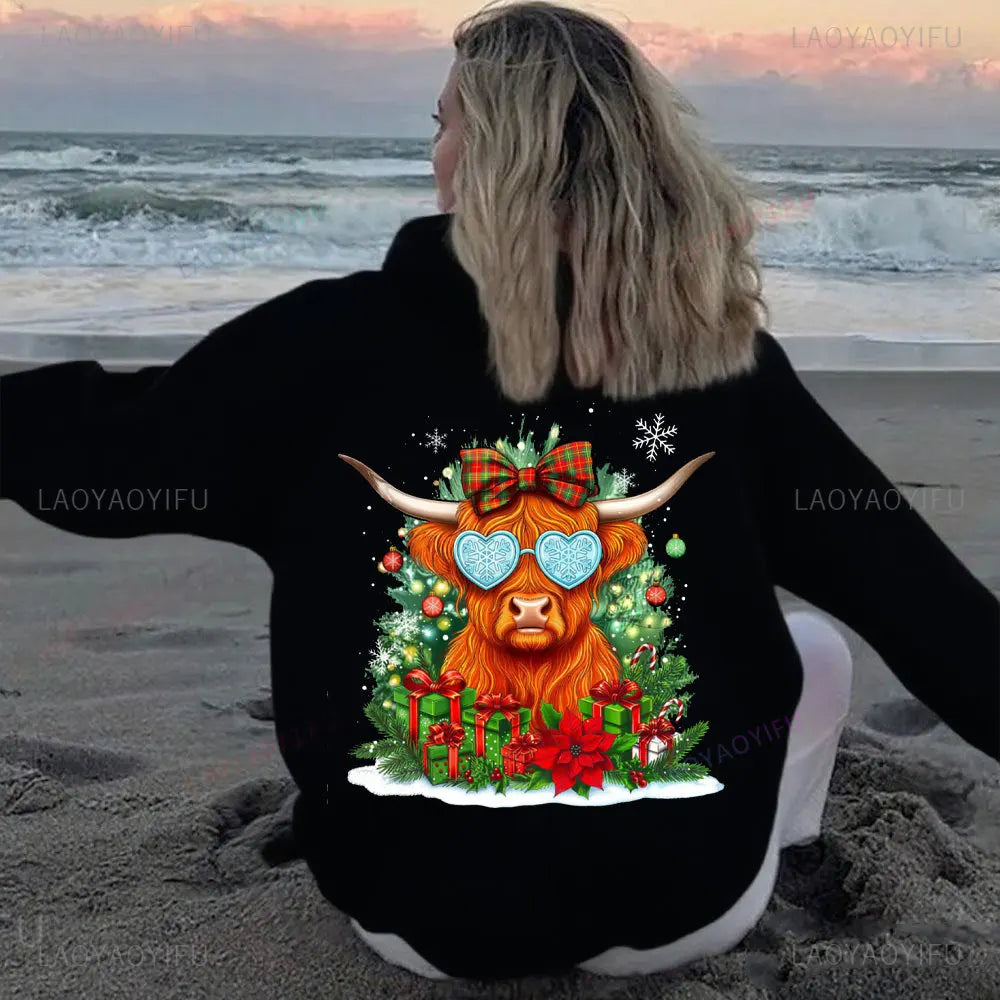 • : Highland Cow Print Hoodie for Women – Alphabet & Animal Pattern Sweatshirt with Pocket