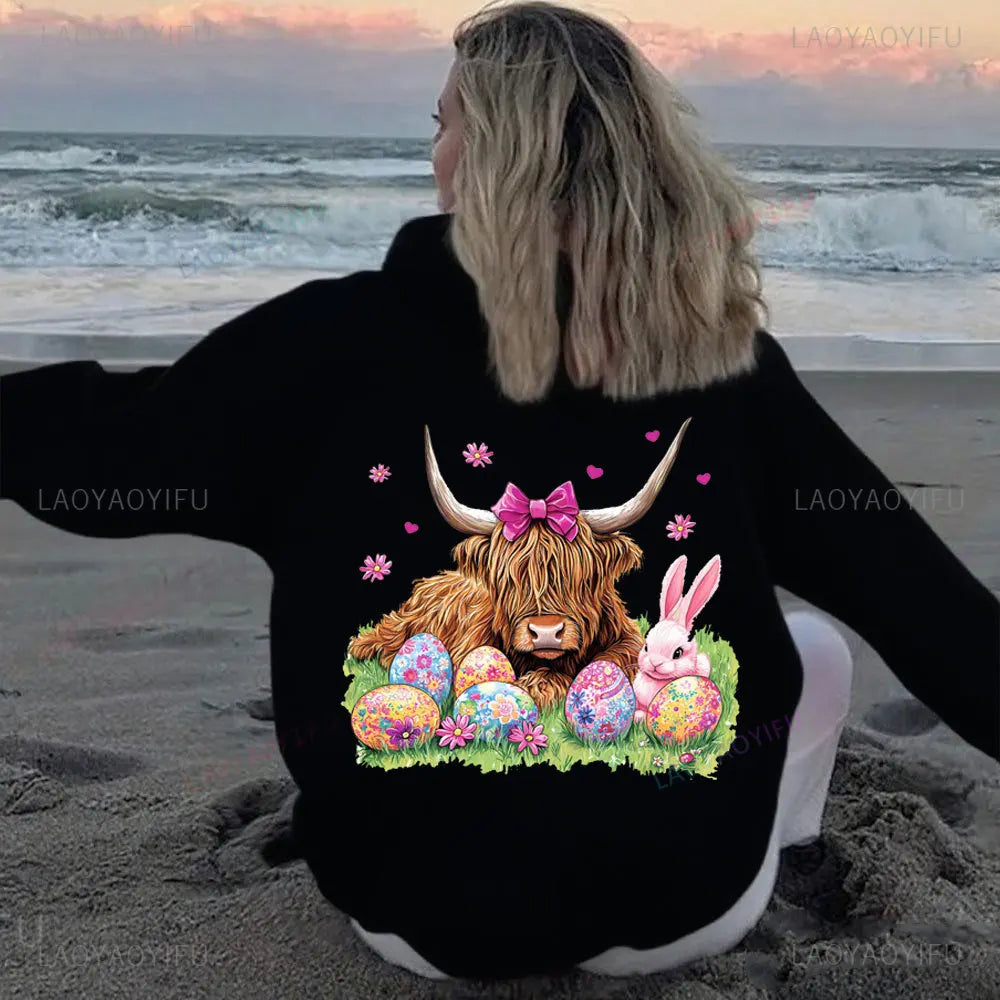 • : Highland Cow Print Hoodie for Women – Alphabet & Animal Pattern Sweatshirt with Pocket
