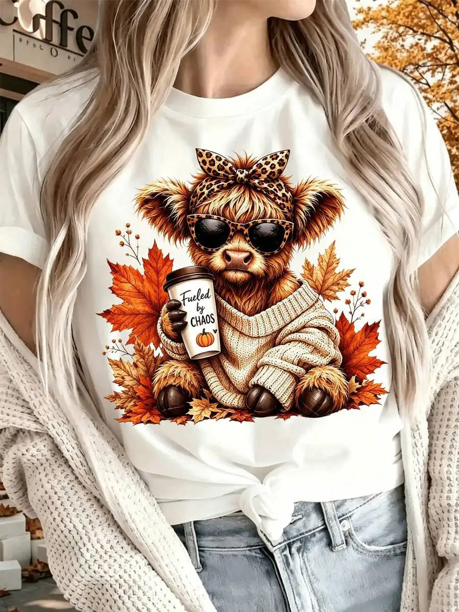 • Highland Cow Print T-Shirt – Women's Vintage Crew Neck Comfort Casual Top
